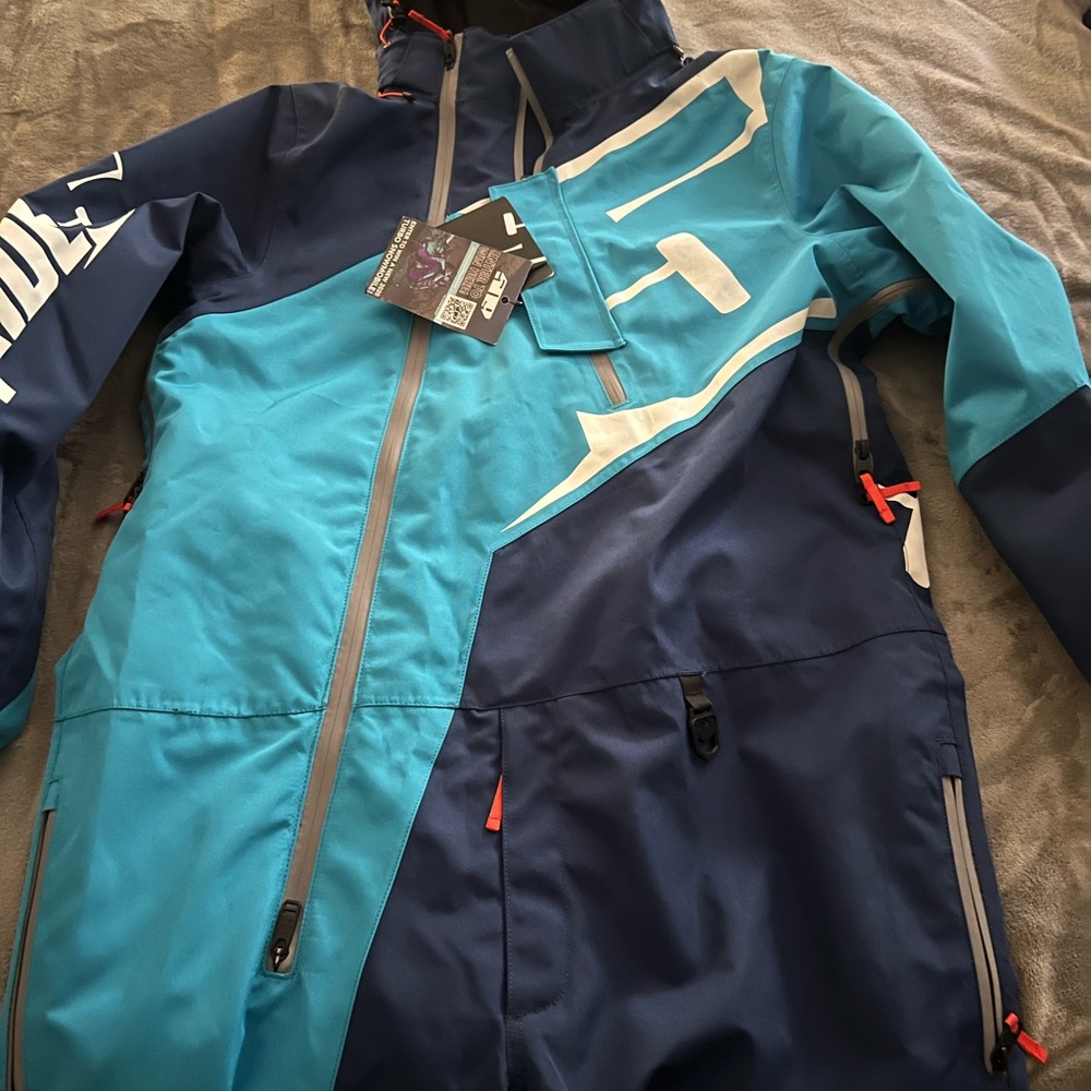 509 mono suit Men Lg Snowmoblie snow suit